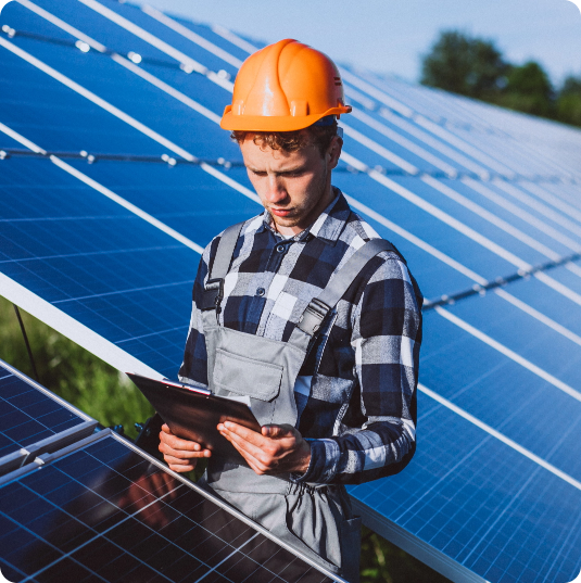 man-worker-firld-by-solar-panels (2)